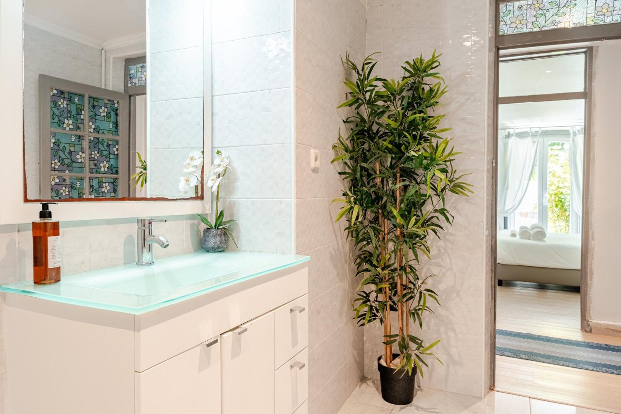 Fragrant Garden Apartment Лиссабон Экстерьер фото